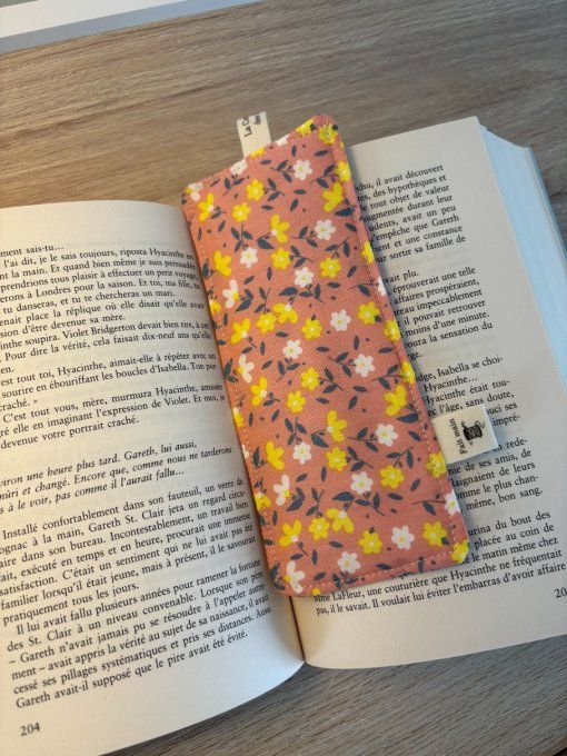 Housse Livre POCHE Hortense - Bouquet corail