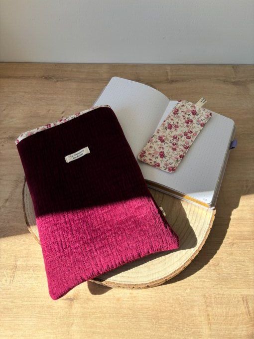 Housse Livre FORMAT BROCHE/BUJO Elisabeth - Bordeaux/ Jane