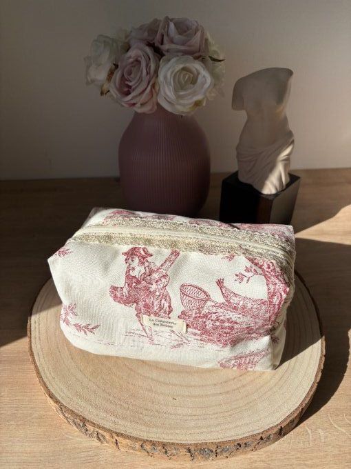 Ensemble de toilette Eugénie - Histoire paysanne/ Dentelle 