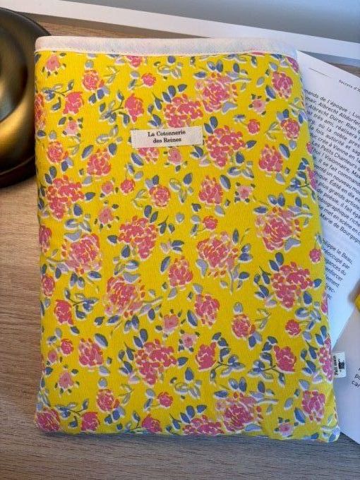 Housse Livre FORMAT BROCHE/BUJO Elisabeth - Lila jaune